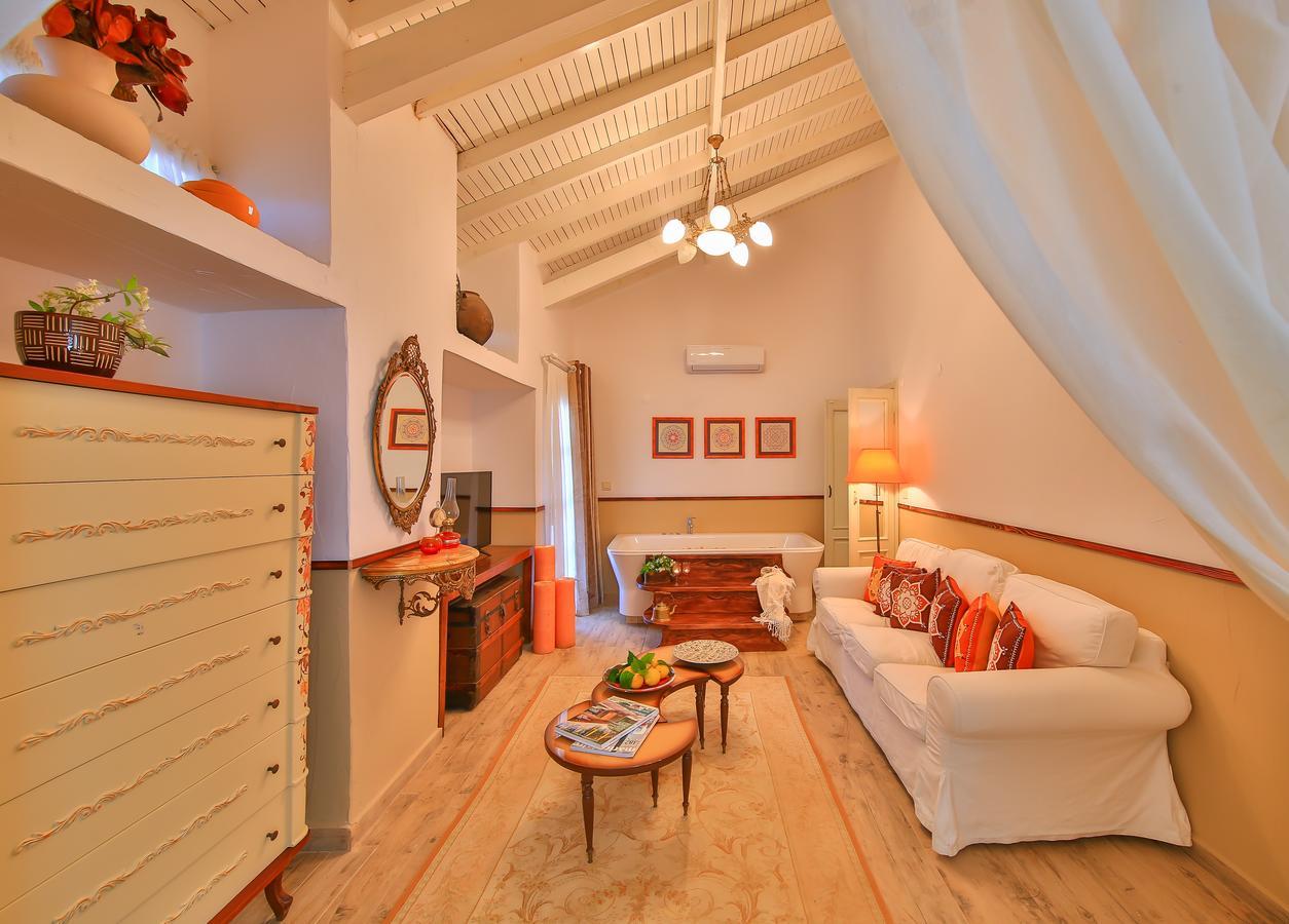 Palas Ilica Çeşme Extérieur photo