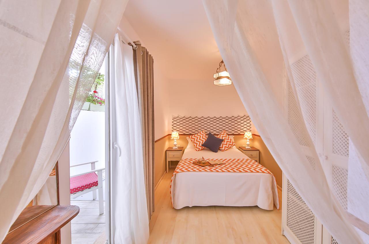 Palas Ilica Çeşme Extérieur photo